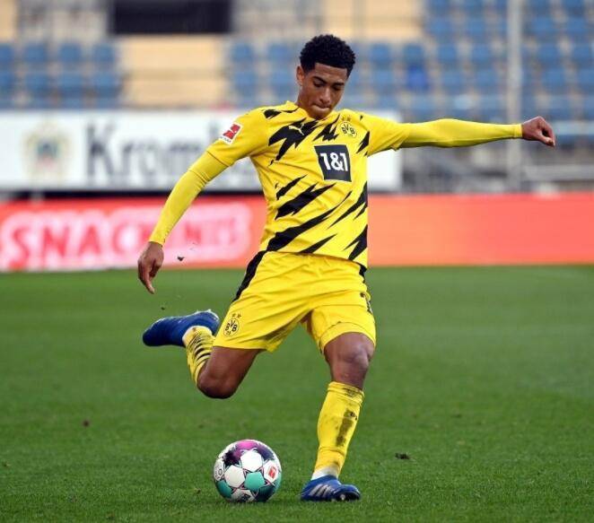 欧冠前瞻：阿森纳出线在望恐进行大轮换，布鲁日新帅莱科刚上任（欧冠前瞻：阿森纳出线无忧或大轮换，布鲁日新帅莱科新官上任）