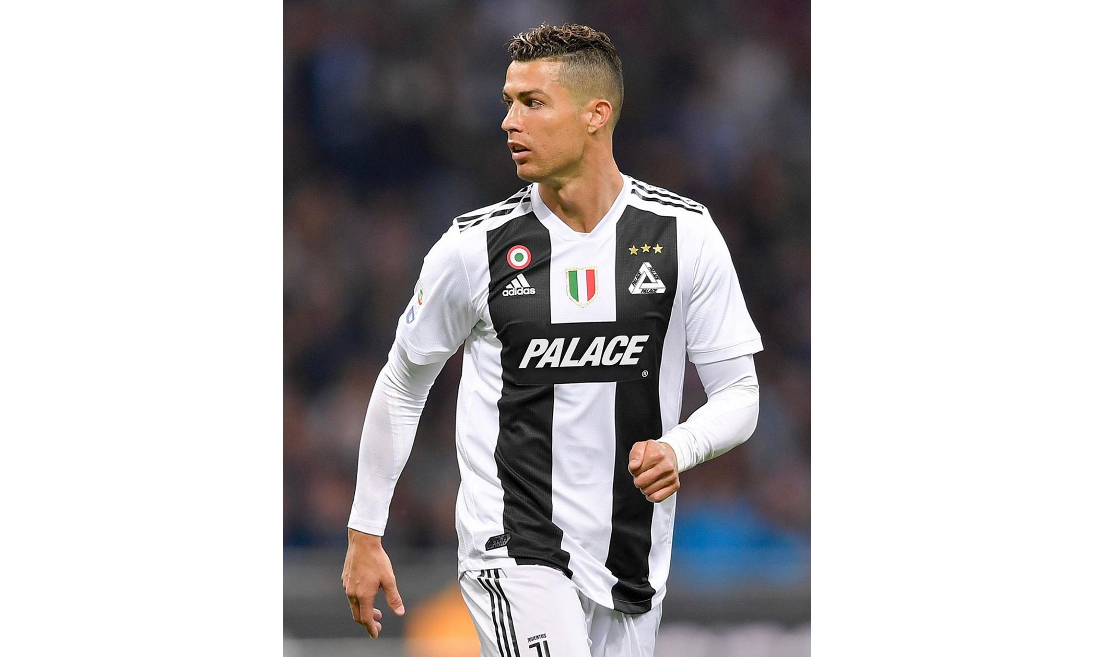 足球转会市场最新动态及趋势（足球转会风云：焦点动态与发展趋势）