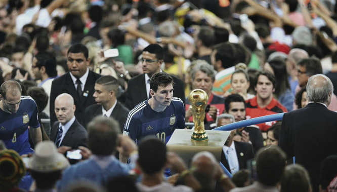 TA：切尔西的攻击线充满活力；巴萨需尽快找回去年的比赛强度（TA：蓝军锋线活力十足；巴萨亟需重现上赛季的比赛强度）