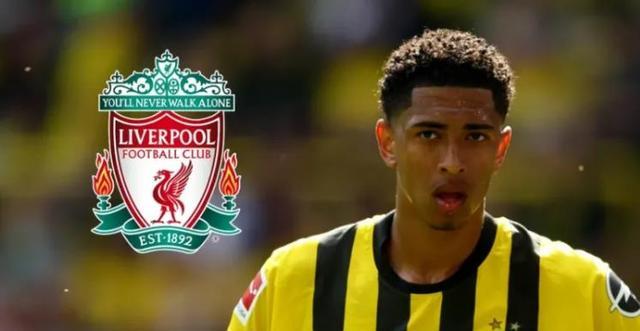 官方：德利赫特力压B费和阿马德，当选曼联11月最佳球员