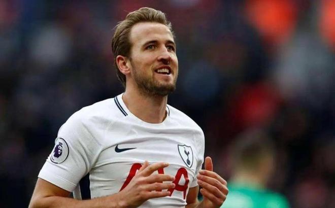 孔帕尼：阿方索等人复出的故事，是我们点燃团队精神的新火焰（孔帕尼：阿方索等将士伤愈归来，点燃团队新士气）