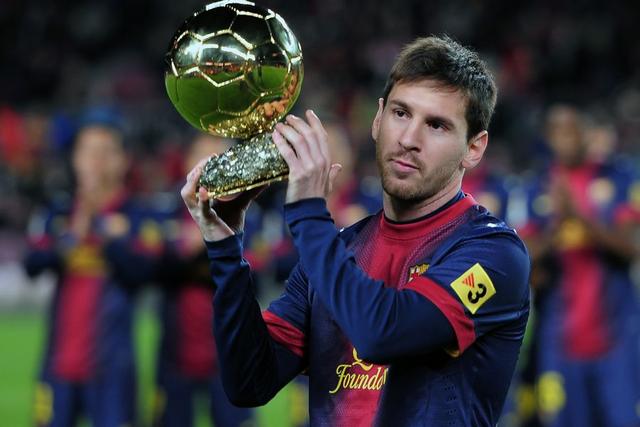 混团世界杯爆大冷！日本一哥被爆冷，张本美和剃光头，国乒打硬战（混团世界杯大冷门：日本一哥出局，张本美和剃发立志，国乒鏖战过关）