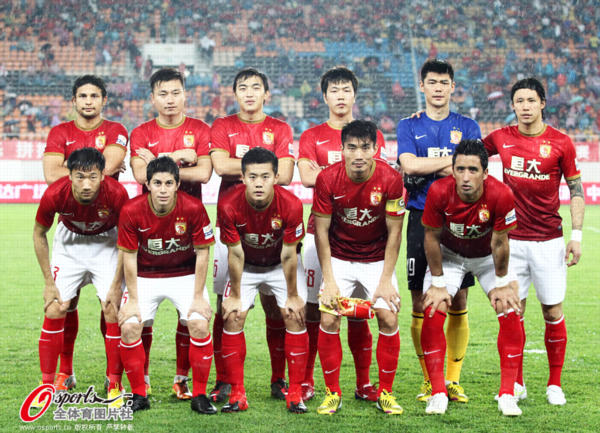 帕尔马1-0比萨，贝内迪恰克点射制胜