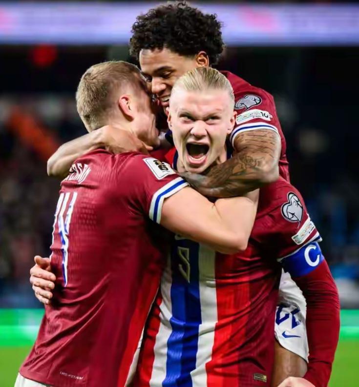 维尔茨在德国队6场1球2助攻，参与进球数与在利物浦16场持平（维尔茨为德国队6战1球2助，参与进球与在利物浦16场持平）