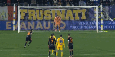 英媒：本·怀特预计会因为腿筋受伤缺席四周到五周的时间（英媒：本·怀特腿筋受伤，预计缺阵4至5周）