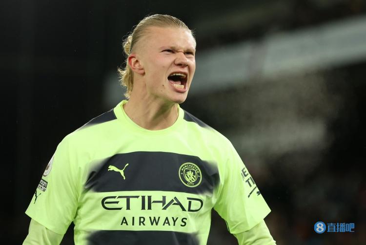 意著名足球经纪人：萨内在加拉塔萨雷能成为领袖，他水准很高（意大利名经纪人：萨内在加拉塔萨雷可当核心，实力顶尖）