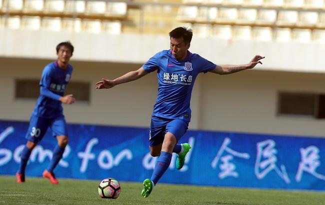 巴萨新星连续爆发惊艳球迷