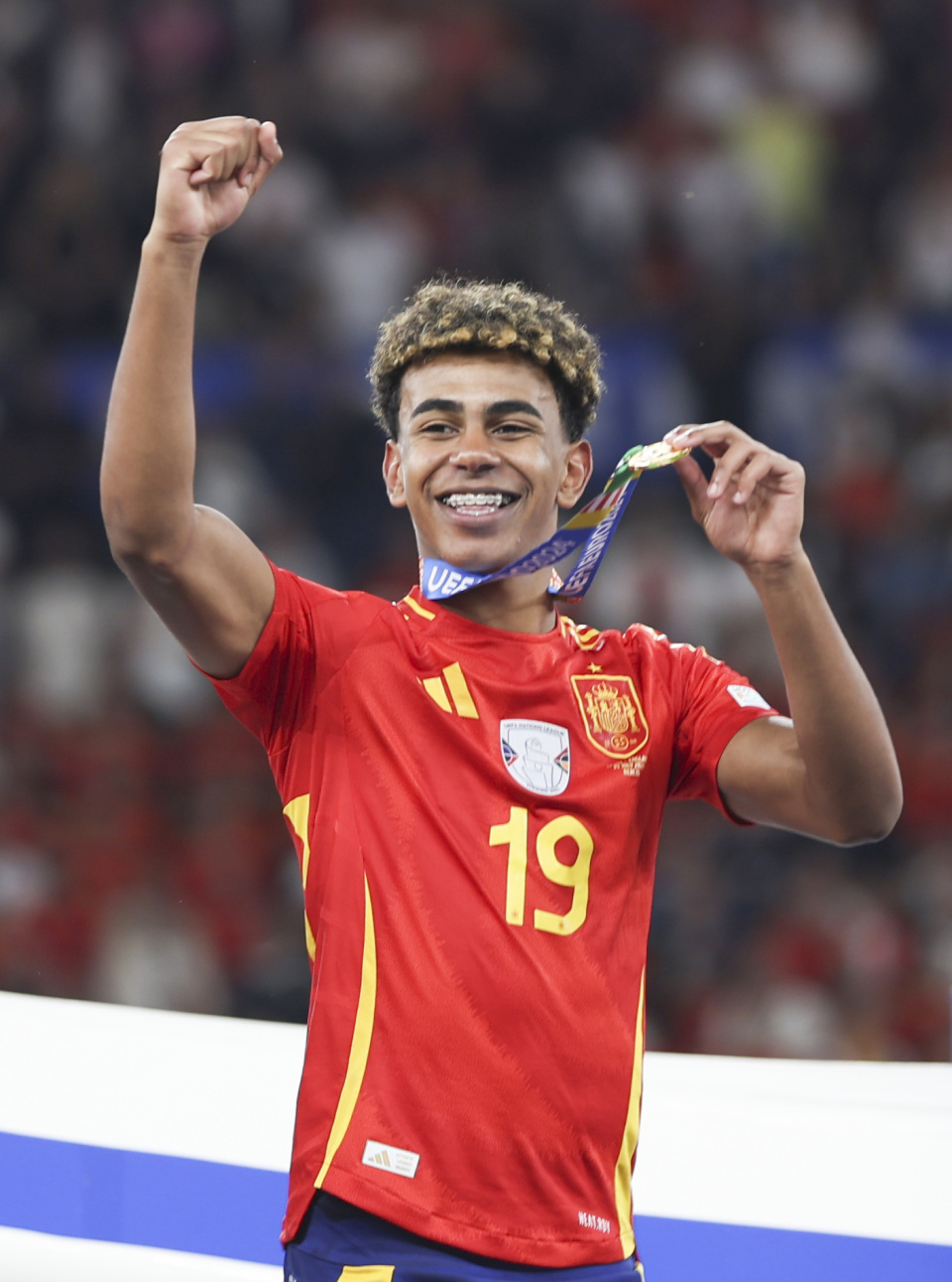 斯普利特：灰熊的双塔阵容不常见但很有威胁，我们得严阵以待（斯普利特：灰熊双塔罕见却具威胁，我们必须全力应对）