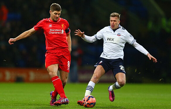 防守强度一上来整个比赛变了（防守升级，比赛面貌立刻改观）