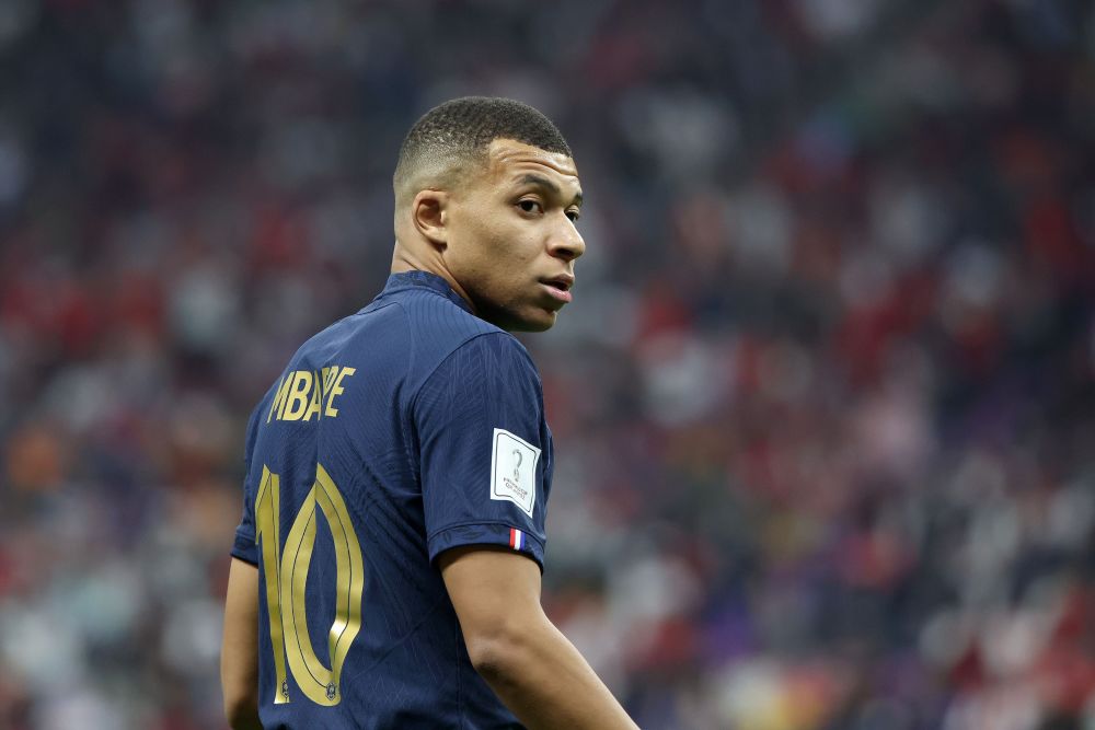 名宿：尼科-帕斯像托蒂，他是意甲最好的球员理应回皇马效力（名宿盛赞尼科-帕斯像托蒂：意甲第一人，应回归皇马效力）