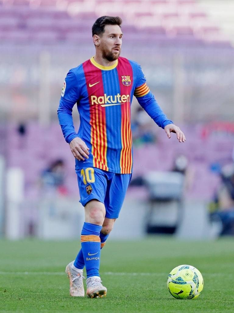 卡拉格：对阿诺德离开利物浦感到失望；祝福阿隆索在皇马成功（卡拉格：对阿诺德离队感到失落，盼阿隆索在皇马取得成功）