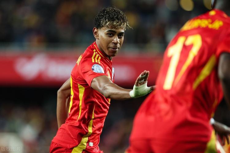 中足联发布准入规程：中超至少要5个梯队，中甲4个中乙3个（中足联公布准入新规：中超俱乐部至少建5个梯队，中甲4个、中乙3个）