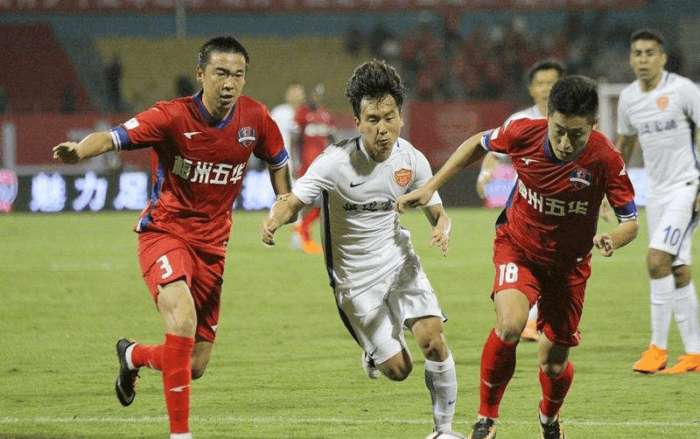 德佬：那不勒斯比去年更强；我喜欢意大利诺这样的教练