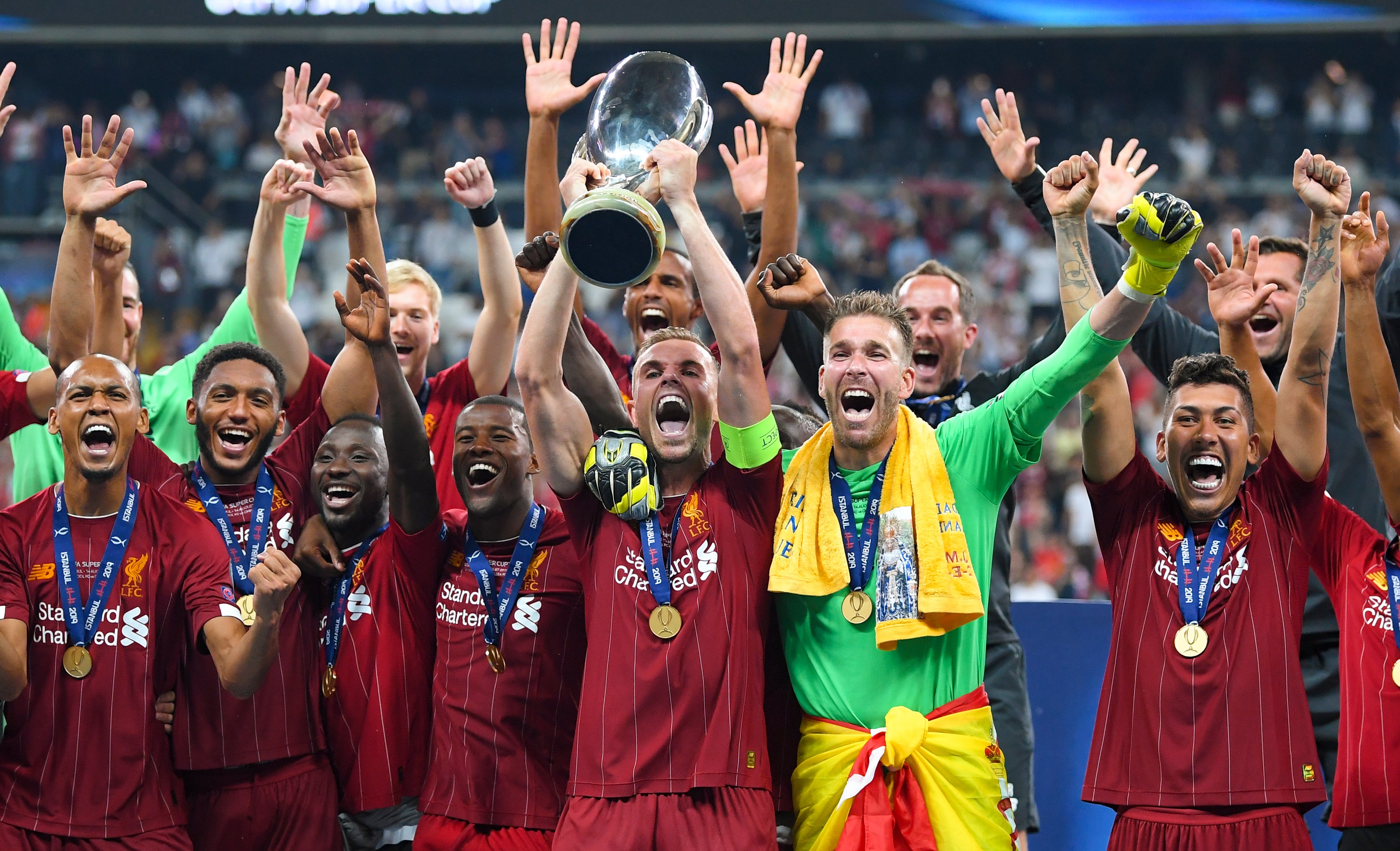 阿莱格里：我只是对裁判说“怎么每次有你在都会出乱子”（阿莱格里澄清：我只是对裁判说“为何每次你在场就出事”）